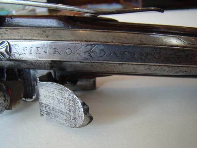 A pair of late 17th century Italian steel mounted flintlock officers' pistols circa 1695 — image 5